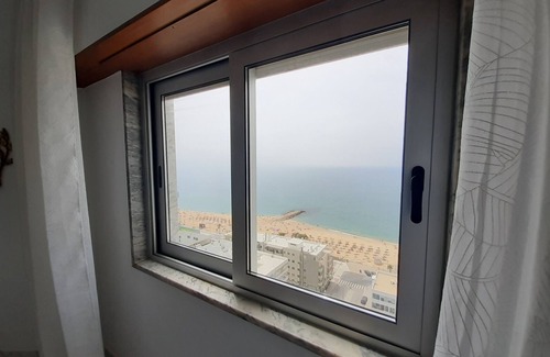 Cavacos Wohnung | STRANDANSICHT, WIFI UND ÜBERARBEITET