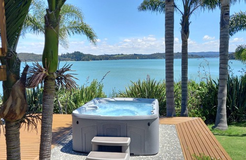 Russell Villa | Strandvilla - Privatstrand und Infinity-Spa