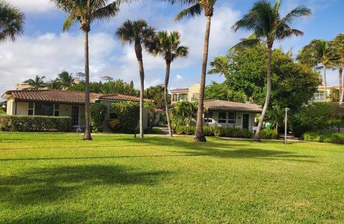 Hillsboro Beach Haus | Beach & Waterway RFV Resort BB