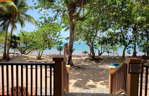 Sittee River Haus | Beachfront Beachside Breeze Beach House, 2 Bed & 2 Bath, 360 View Roof Deck