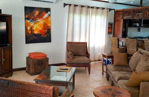 Playa Hermosa Haus | 3BR Haus mit privatem Pool am Strand von Playa Hermosa, 3 Meilen südlich von Jaco