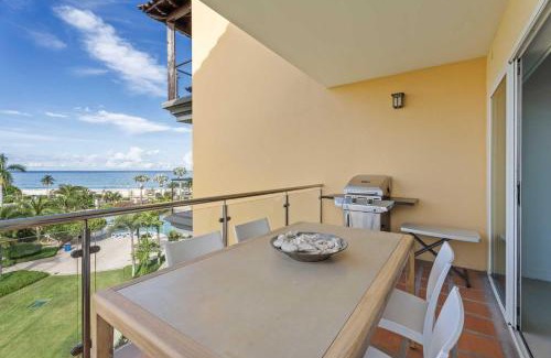 Oranjestad-West Haus | Beachfront - Flamingo Luxury 2BR condo - E423