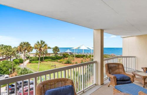 Litchfield by the Sea Haus | Beachfront Getaway Luxurious 3BR with Ocean Views
