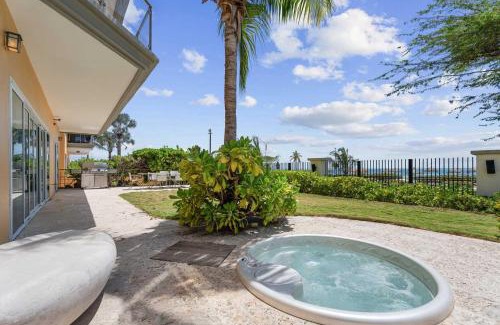 Oranjestad-West Haus | Beachfront - Grand Regency 5BR condo - BG131