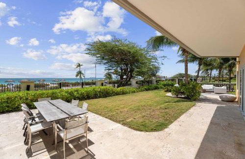 Oranjestad-West Haus | Beachfront - Grand Regency 5BR condo - BG131