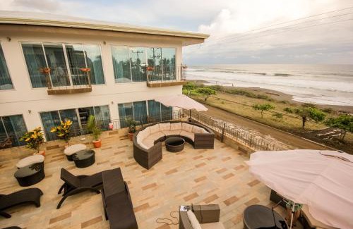 Playa Hermosa Hotel | Beachfront Hotel Tramonto
