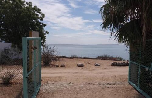 El Sargento Haus | Beachfront house in a beatiful n' perfect location