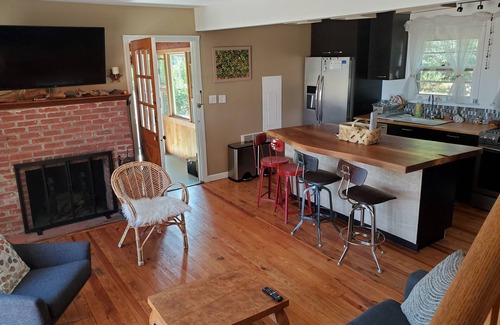 Aquebogue Haus | Beachfront Paradise in North Fork