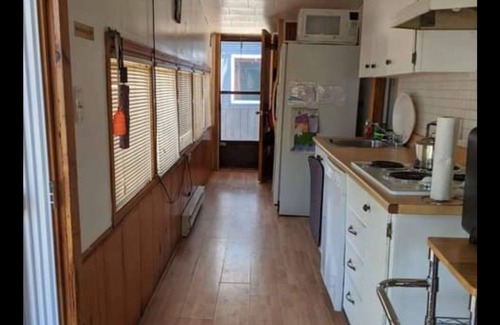 Port Stanley Hütte | Beachfront Spectacular Property Directly on a Private Beach in Port Stanley