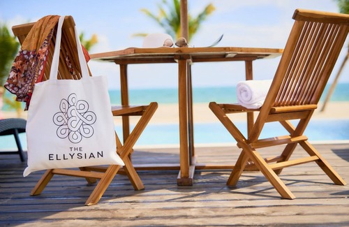 Placencia Hotel | Beachfront Studio im Ellysian