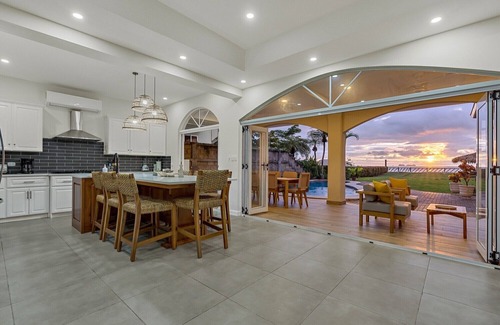 Potrero Haus | Beachfront Villa Just Steps To The Water