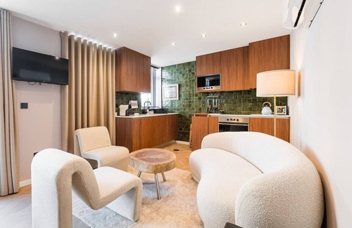 Leixões Haus | Beachside House in Matosinhos