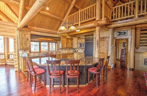 Fish Haven Kabine | Bear Lake Paradise: Sleeps 20 Guests!