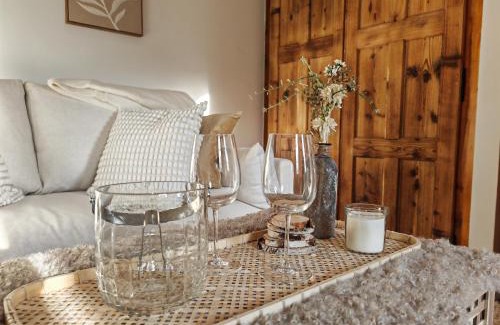 Gex Haus | Beauregard Jura - Countryside Estate Stays Near Geneva