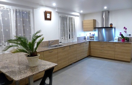Saint-Thibault-des-Vignes Villa | Wunderschöne Villa zwischen Disneyland und Paris, 2500 m² Garten in Wohngegend