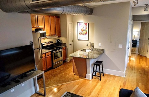 South Main Historic District Eigentumswohnung | Beautiful 1BR downtown condo near EVERYTHING!