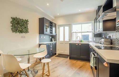 Cambridge City Centre Haus | Beautiful 2bed Central Home