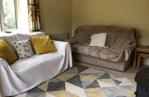 Dowdeswell Haus | Tranquil 3 bedroom Farmhouse