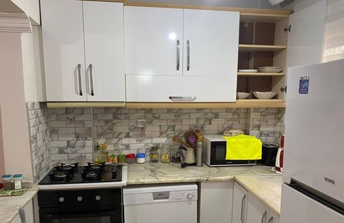 Kusadasi City Centre Haus | Beautiful 3-Bedroom House with Sea view and Garden