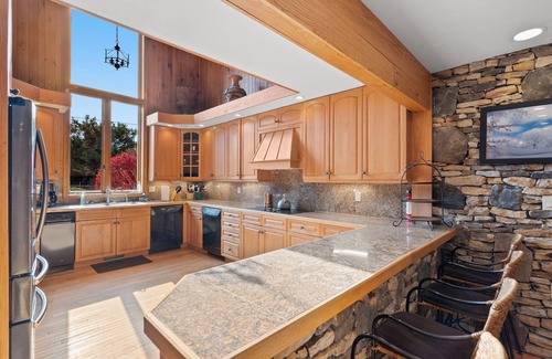 Champion Haus | Schönes 6 Bett / 4. 5 Bath - In der Nähe von 7 Springs & Laurel Highlands Attraktionen