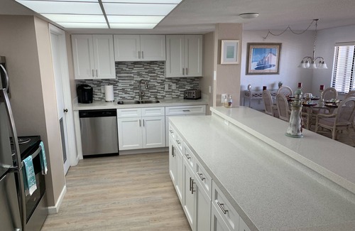 Ormond-by-the-Sea Eigentumswohnung | Beautiful 7th floor Beach Front Ocean View Condo