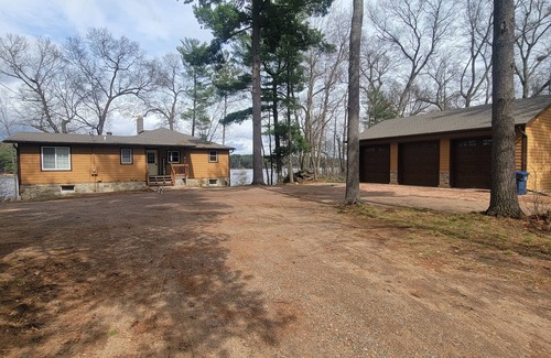 Chetek Haus | Beautiful and Spacious Lake Home! Large Deck Overlooking Lake!