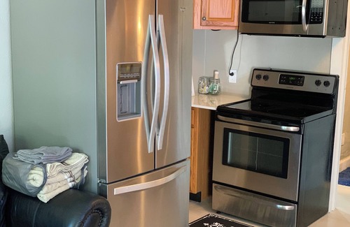 Daytona Beach Wohnung | Beautiful Apartment 1BR+1Bath. Centrally located. Extra sofa bed