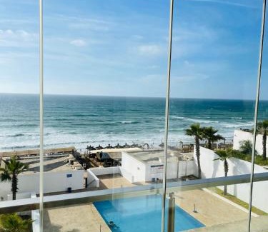 Plage des Nations Wohnung | Beautiful apartmnt with sea view