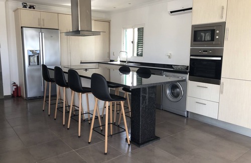 Olhao Villa | Wunderschönes Strandhaus auf der Insel Armona mit Meerblick