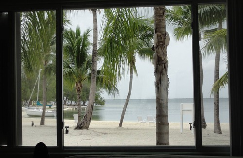 Rum Point Eigentumswohnung | Schöne Ferienwohnung am Strand in Cayman Kai / Rum Point