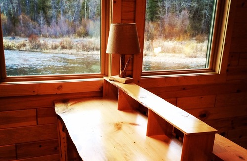 Philipsburg Kabine | Schöne Hütte auf den Banken des Rock Creek - Willow Cabin