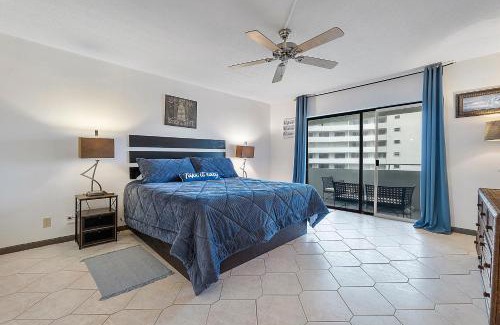 Williams Town Wohnung | Beautiful Condo on the Beach in Freeport, Bahamas!