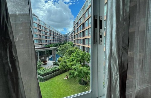 Kathu Eigentumswohnung | Beautiful condo with Swimming pool and Gym in Kathu