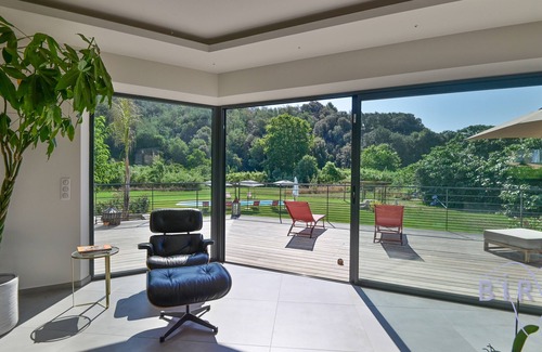 Pegomas Villa | Beautiful contemporary, 200m², pool, riverside