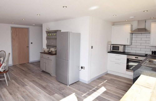 Blandford Forum Haus | Wunderschöne, neu umgebaute Scheune, eingebettet in die Landschaft von Dorset.