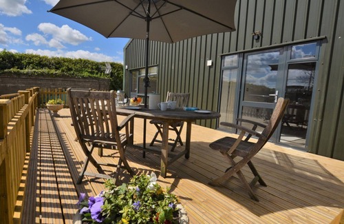 Blandford Forum Haus | Wunderschöne, neu umgebaute Scheune, eingebettet in die Landschaft von Dorset.