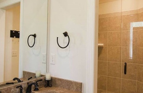 Reynolds Landing Hütte | Schönes Ferienhaus in Reynolds