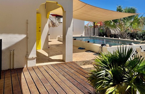 Nawati Hütte | Beautiful Cottage in Quiet Residential Area - Including Amazing Pool!