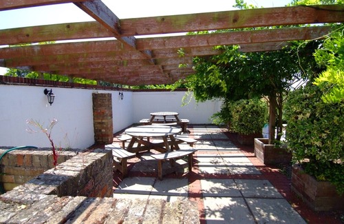 Ely Hütte | Beautiful cottage in Sutton Ely-Next to Sutton Gault