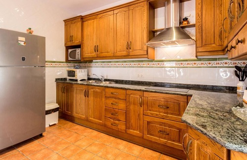 Durcal Villa | Schönes Landhaus mit privatem Pool, Aussicht und gratis WiFi