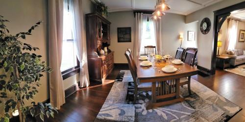 South Beloit Haus | Beautiful Craftsman Style Home w/Fenced Yard