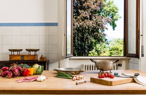 Carciano Villa | Wunderschöne repräsentative Villa mit Pool in Stresa, Lago Maggiore! -Villa Frua