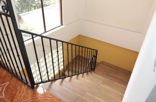 Catedral Wohnung | Schöne Wohnung in der Innenstadt mit Balkon