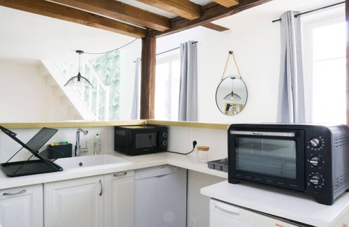 Suresnes Wohnung | Beautiful duplex-15 min Paris/La Défense/Champs Elysées