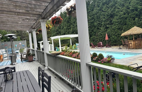 Oak Bluffs Haus | Beautiful Estate with salt water pool & pond with kayaks