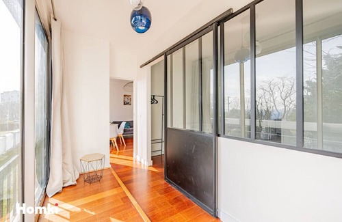 Saint-Cloud Wohnung | Beautiful flat 2 rooms near Paris/La Défense