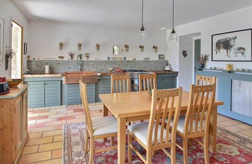 Saint-Paul-en-Foret Sonstige | Beautiful, Tastefully Restored, Centuries Old Silk Farm With Pool