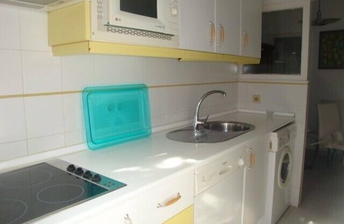 Santa Clara Villa | SCHÖNES GARTENHAUS & SCHWIMMBAD IN SEVILLE DOWNTOWN ALLE WAREN