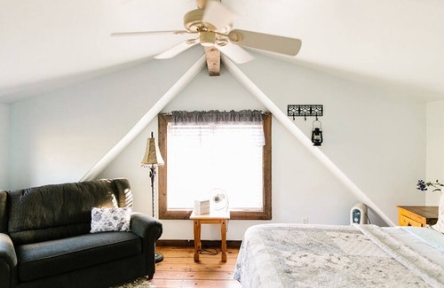 Moab Kabine | Beautiful Grey Dawn Cabin