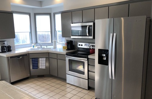 Eagle Haus | Schönes Zuhause in der Innenstadt von Eagle. Beste Lage in Eagle!